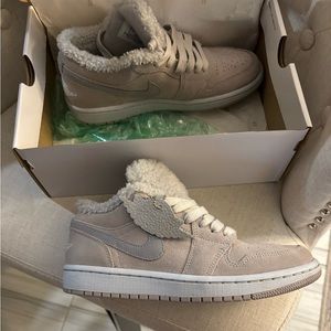 Air Jordan 1 Low Sheepskin